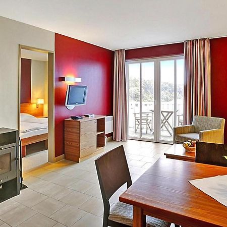 Resort Dorfhotel Boltenhagen Boltenhagen Extérieur photo