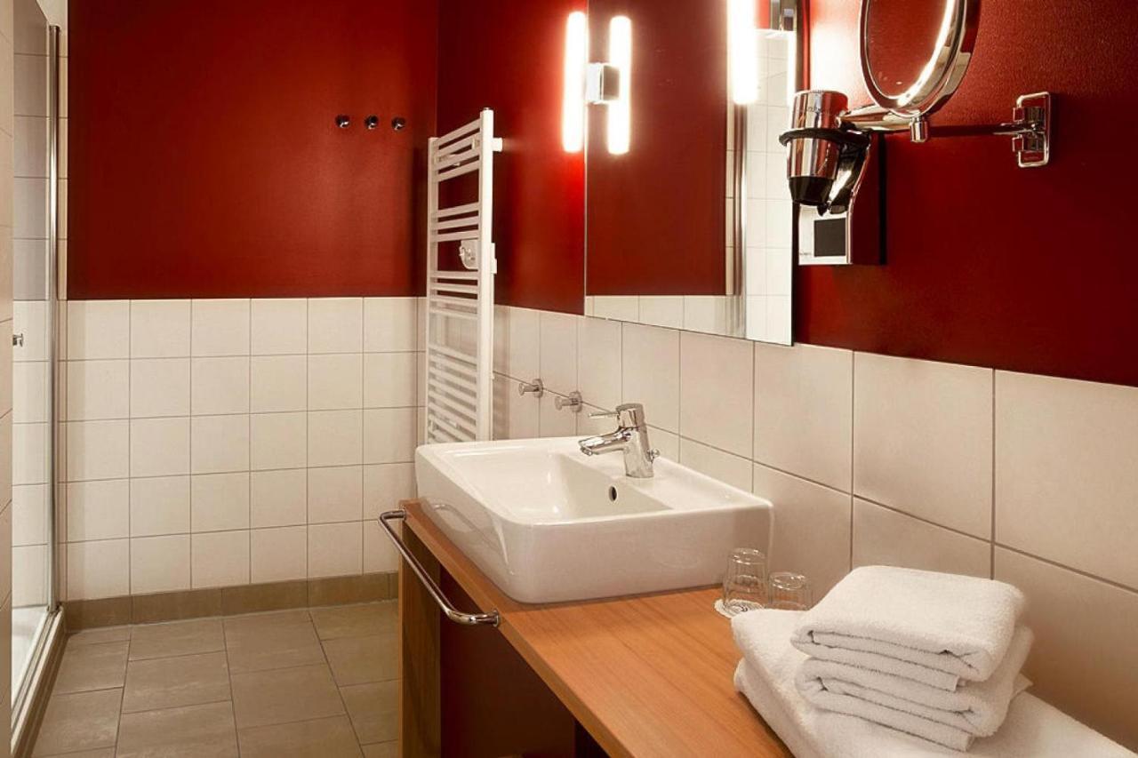 Resort Dorfhotel Boltenhagen Boltenhagen Extérieur photo